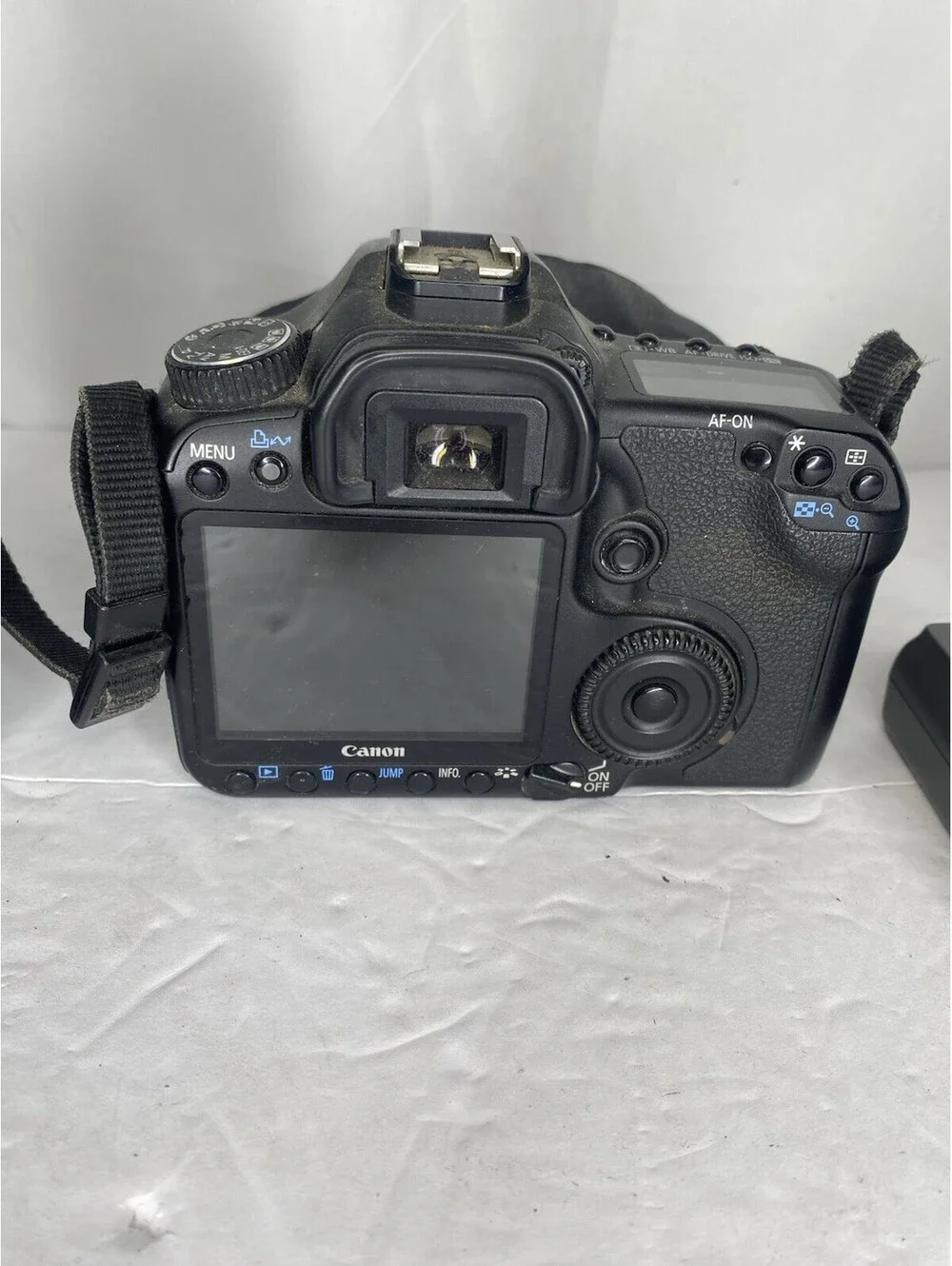 Canon EOS 40D Digital SLR Camera with 18-55mm Lens and Accessories